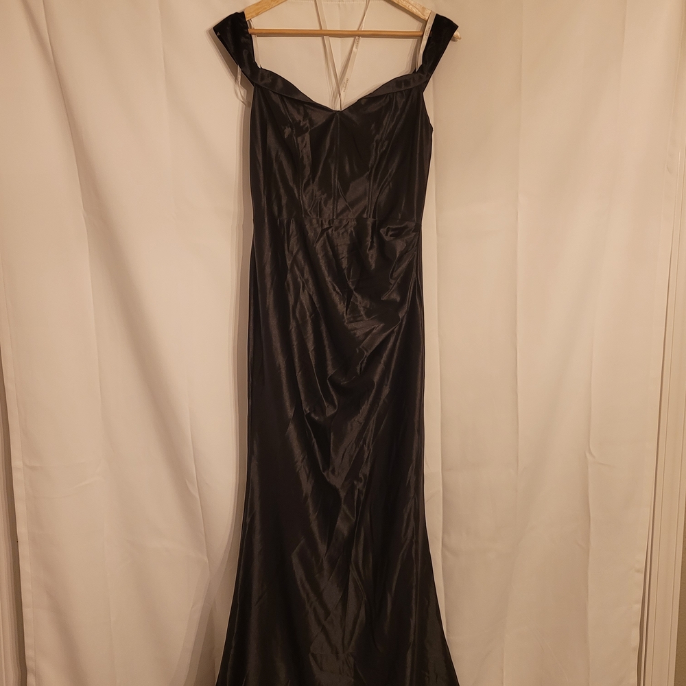 Signature Black Strapless Dress